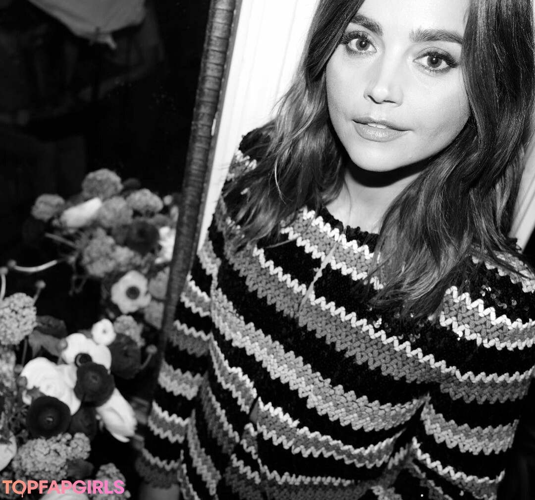 Foto desnuda filtrada de OnlyFans de Jenna Louise Coleman #92 Foto desnuda filtrada de OnlyFans de Jenna Louise Coleman #92