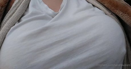 Foto desnuda filtrada de OnlyFans de Sarahbustani