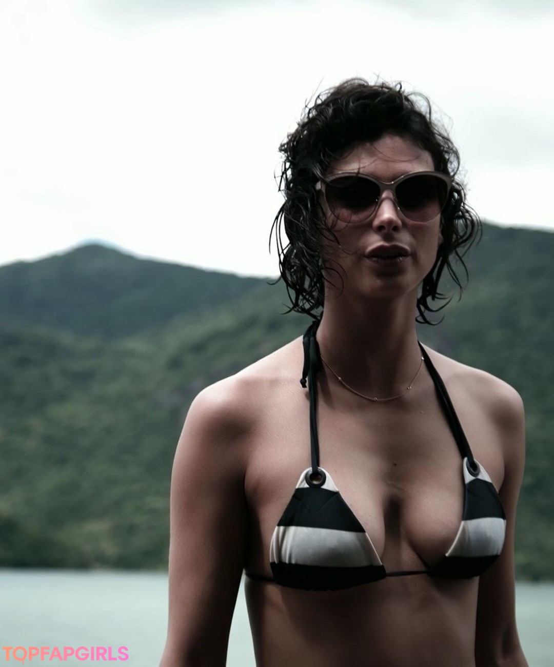 Foto desnuda filtrada de OnlyFans de Morena Baccarin #15 Foto desnuda filtrada de OnlyFans de Morena Baccarin #15