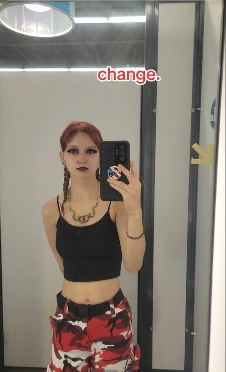 Foto desnuda filtrada de OnlyFans de Girlwithasubie