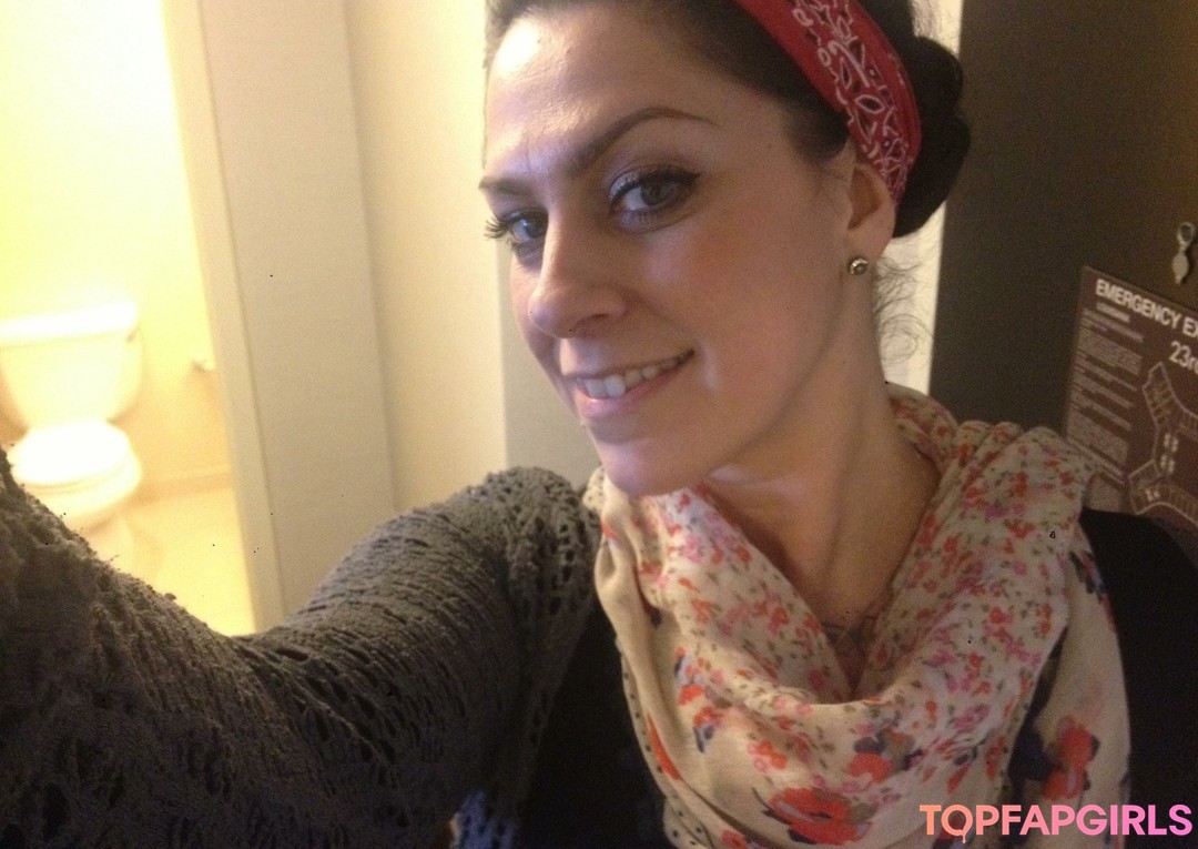 Foto desnuda filtrada de OnlyFans de Danielle Colby #141 Foto desnuda filtrada de OnlyFans de Danielle Colby #141