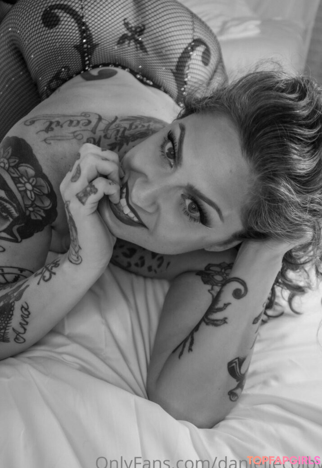 Foto desnuda filtrada de OnlyFans de Danielle Colby #327 Foto desnuda filtrada de OnlyFans de Danielle Colby #327
