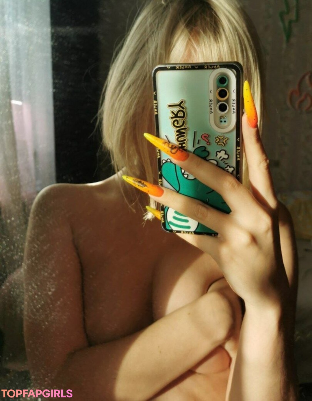 Foto desnuda filtrada de OnlyFans de Funsnail #1145