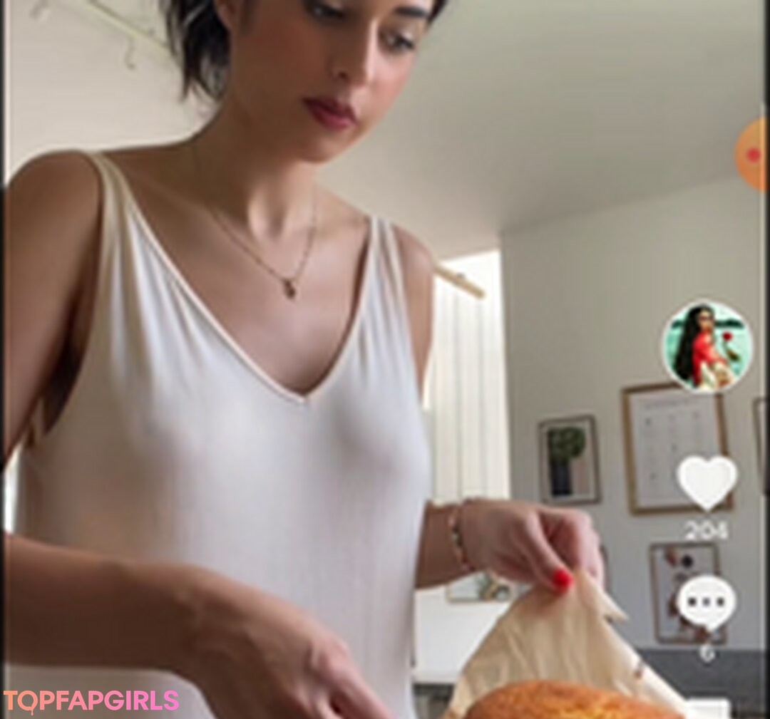 Foto desnuda filtrada de OnlyFans de Shirin Azami #22 Foto desnuda filtrada de OnlyFans de Shirin Azami #22