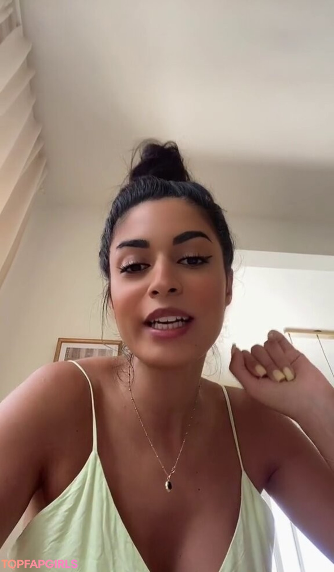 Foto desnuda filtrada de OnlyFans de Shirin Azami #68 Foto desnuda filtrada de OnlyFans de Shirin Azami #68