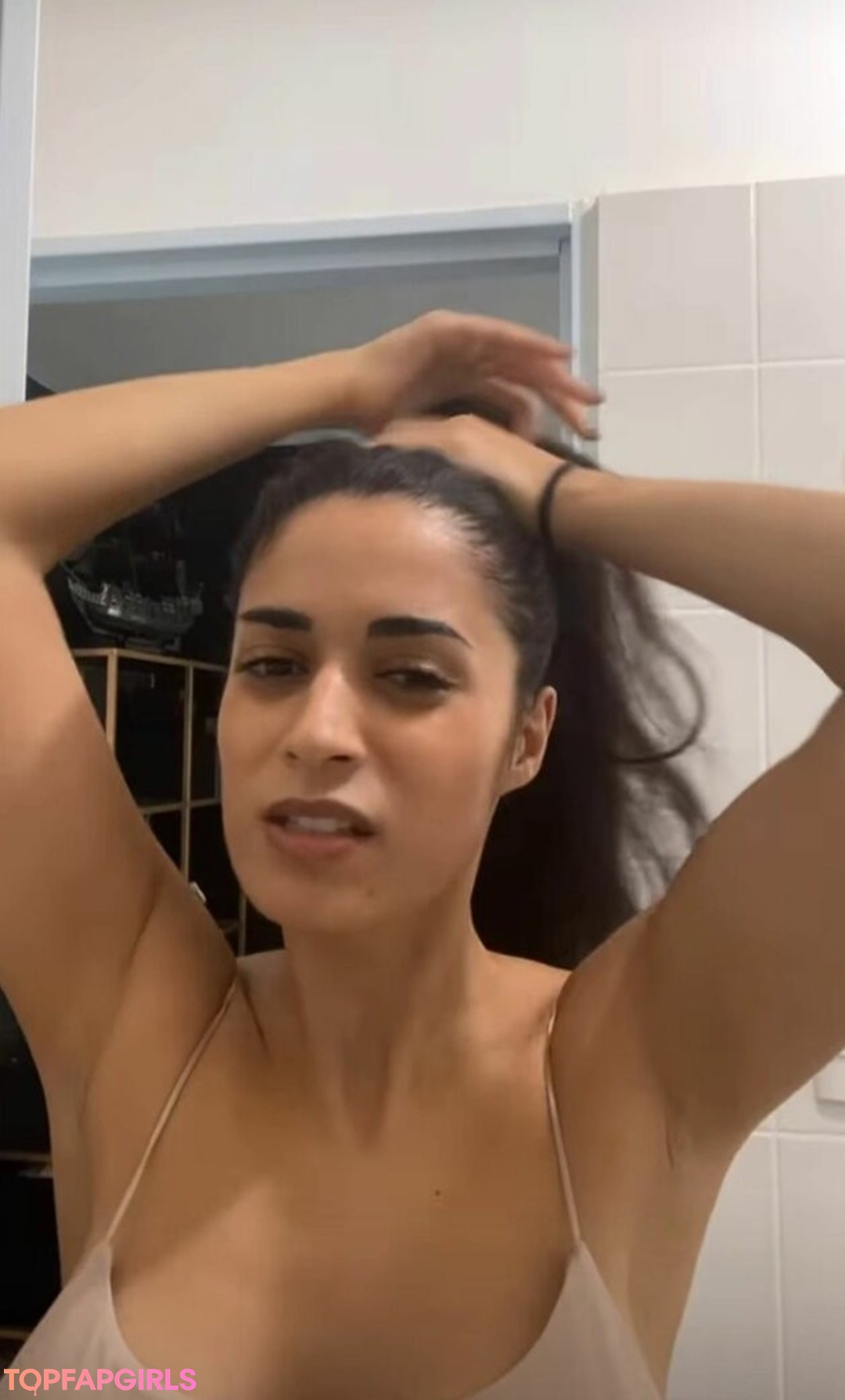 Foto desnuda filtrada de OnlyFans de Shirin Azami #92 Foto desnuda filtrada de OnlyFans de Shirin Azami #92