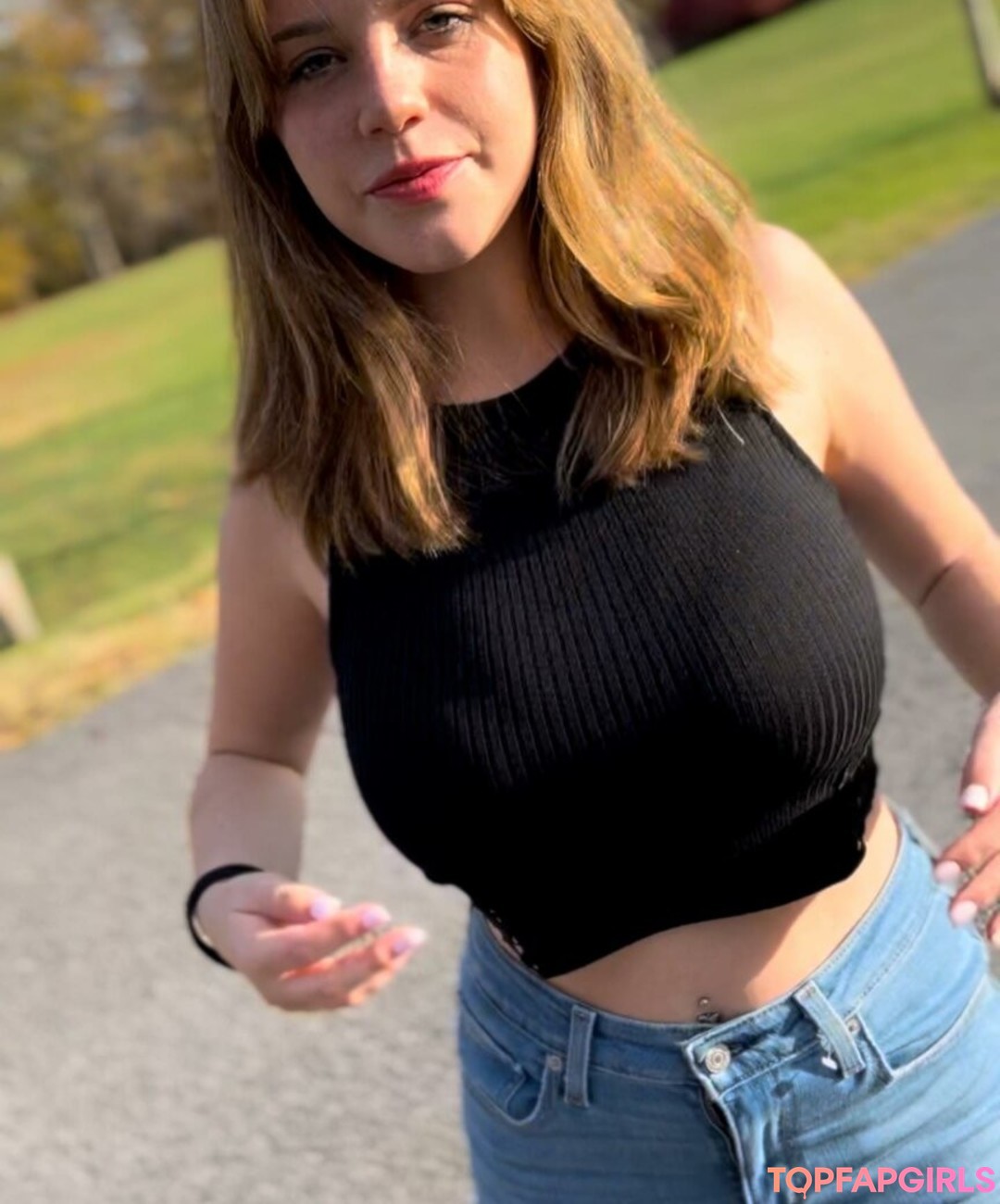 Foto desnuda filtrada de OnlyFans de Xohalzy444 #108 Foto desnuda filtrada de OnlyFans de Xohalzy444 #108