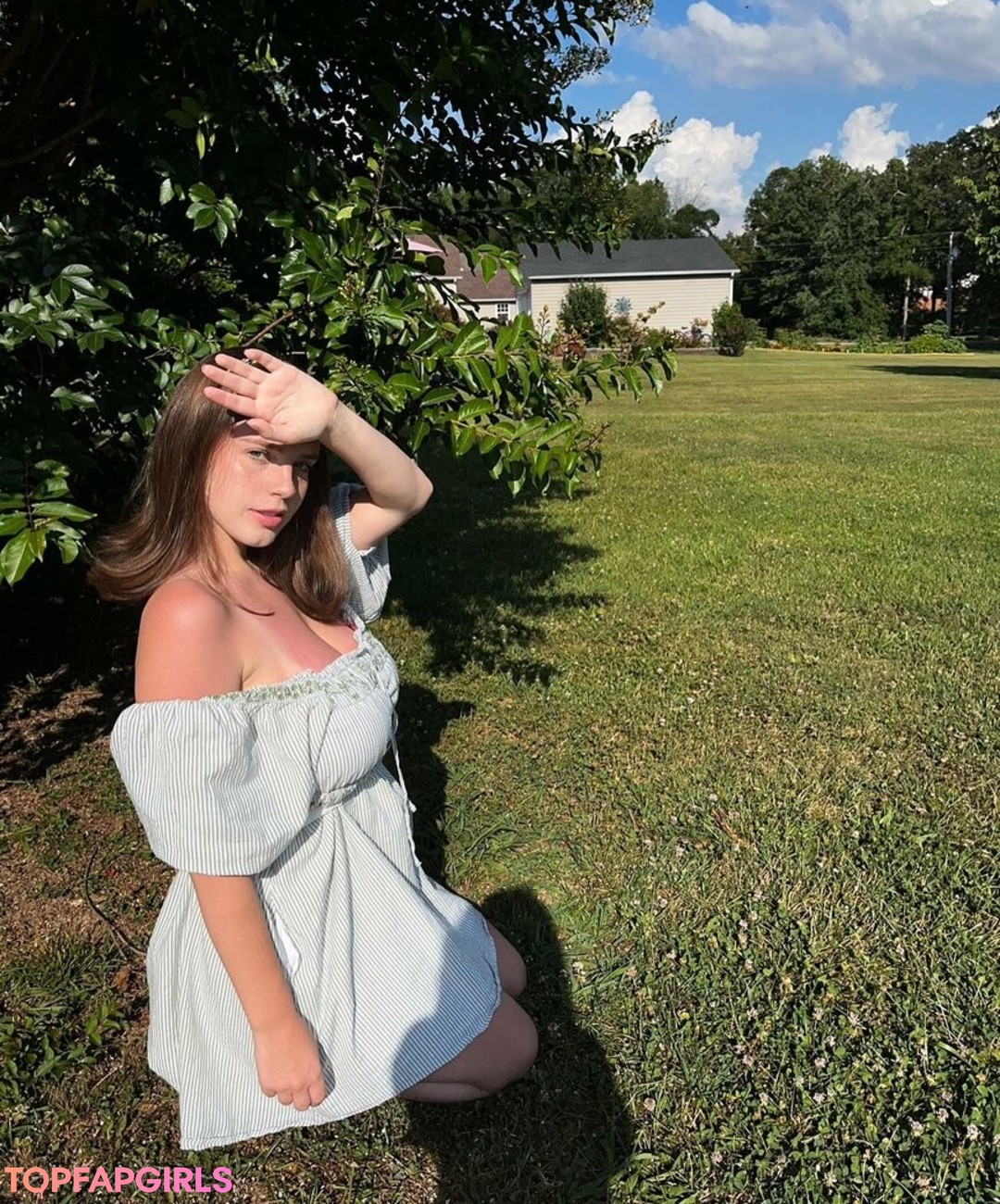 Foto desnuda filtrada de OnlyFans de Xohalzy444 #45 Foto desnuda filtrada de OnlyFans de Xohalzy444 #45