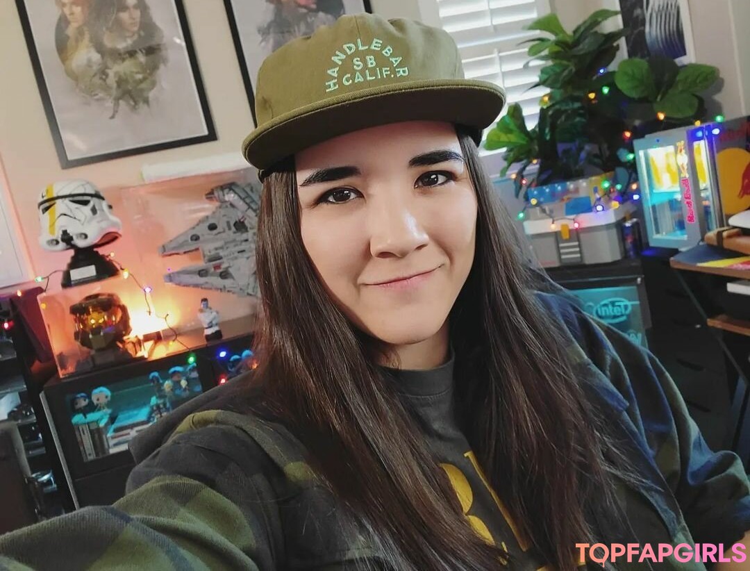 Foto desnuda filtrada de OnlyFans de Annemunition #8 Foto desnuda filtrada de OnlyFans de Annemunition #8