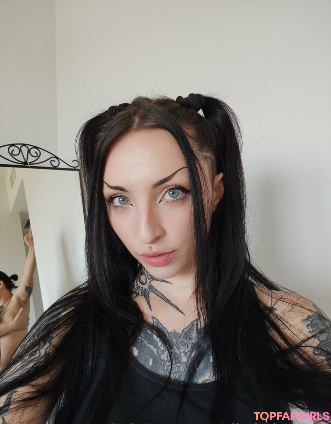 Foto desnuda filtrada de OnlyFans de Sikoisdeadvip #21 Foto desnuda filtrada de OnlyFans de Sikoisdeadvip #21