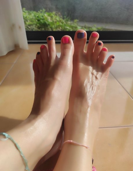 Footjobsqueen