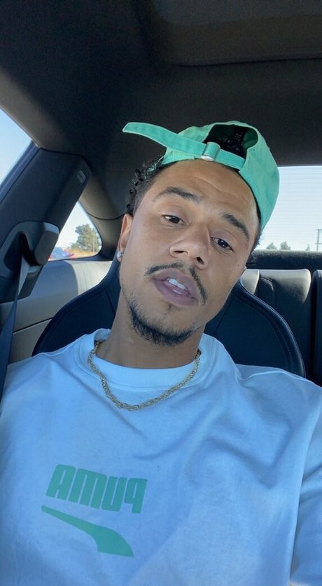 Foto desnuda filtrada de OnlyFans de Lilfizz