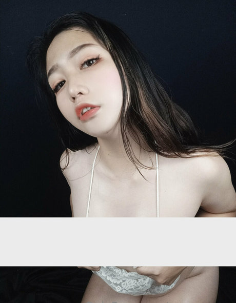 Foto desnuda filtrada de OnlyFans de Yenyenuwu