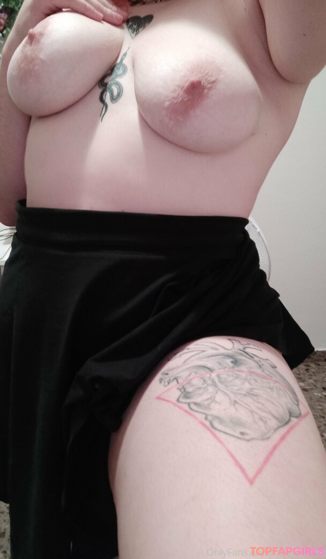 Foto desnuda filtrada de OnlyFans de Claracorvie #75 Foto desnuda filtrada de OnlyFans de Claracorvie #75