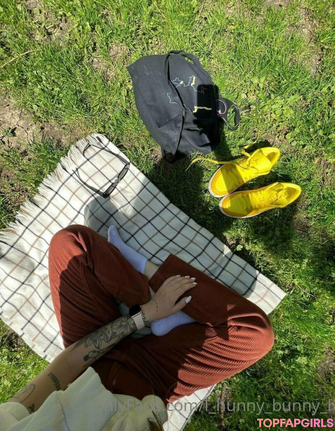 Foto desnuda filtrada de OnlyFans de Lhunnybunnyl #83 Foto desnuda filtrada de OnlyFans de Lhunnybunnyl #83