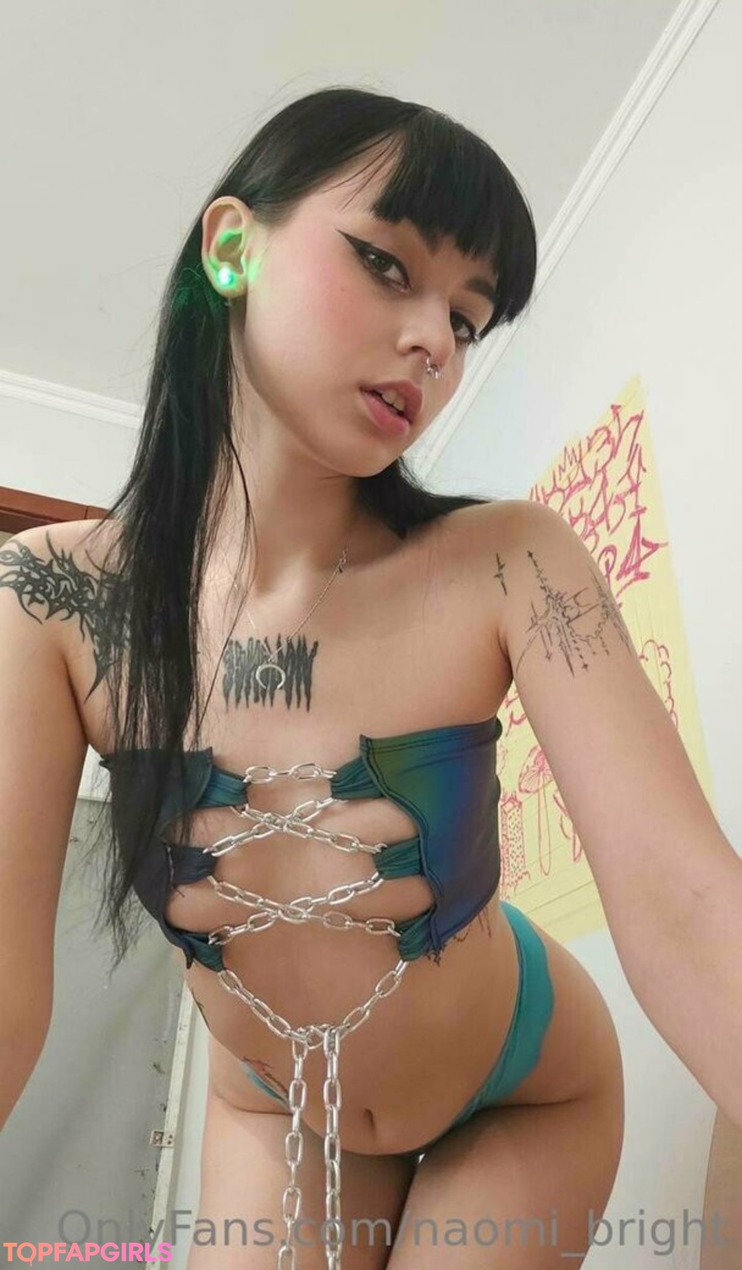 Foto desnuda filtrada de OnlyFans de Naomibright #195 Foto desnuda filtrada de OnlyFans de Naomibright #195