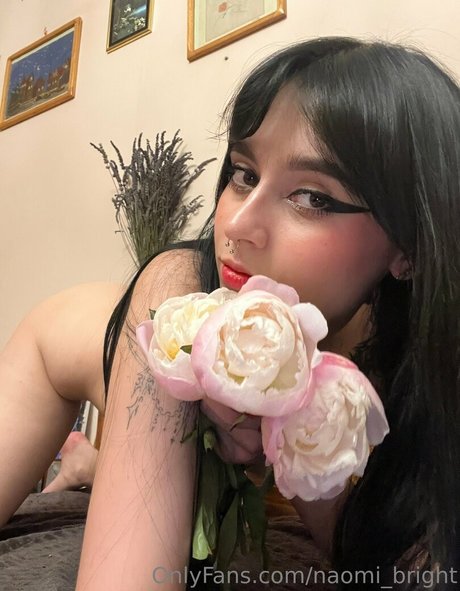 Naomibright