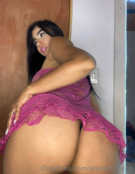 Foto desnuda filtrada de OnlyFans de Alanamoreno