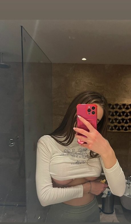 Foto desnuda filtrada de OnlyFans de Maria Grensi