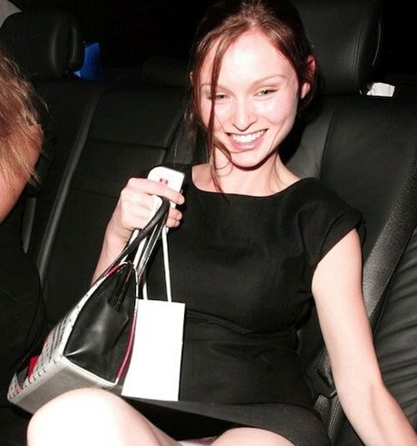 Foto desnuda filtrada de OnlyFans de Sophie Ellisbextor