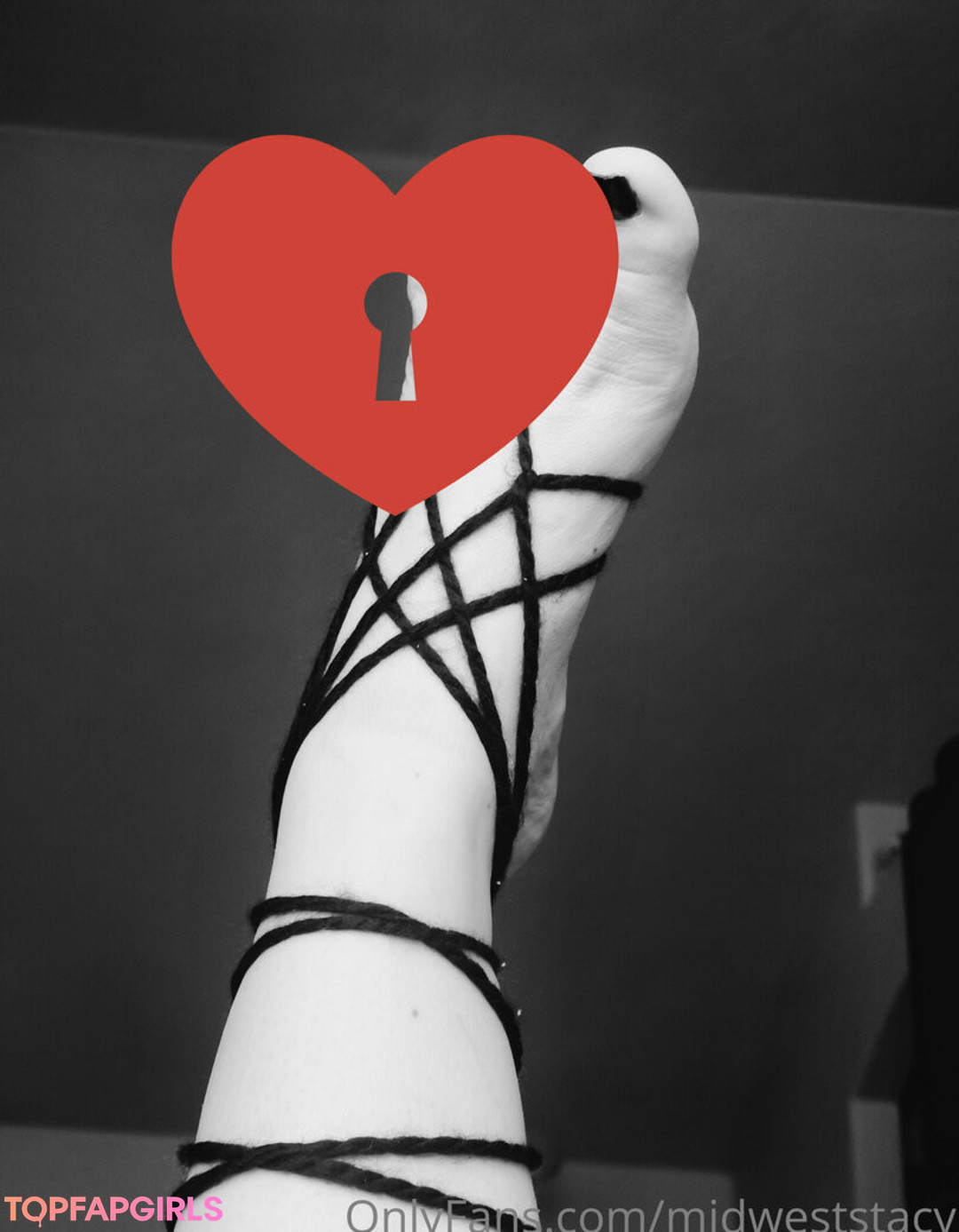 Foto desnuda filtrada de OnlyFans de Midweststacyfree #4 Foto desnuda filtrada de OnlyFans de Midweststacyfree #4