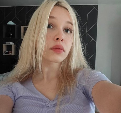 Sadbabyvikki
