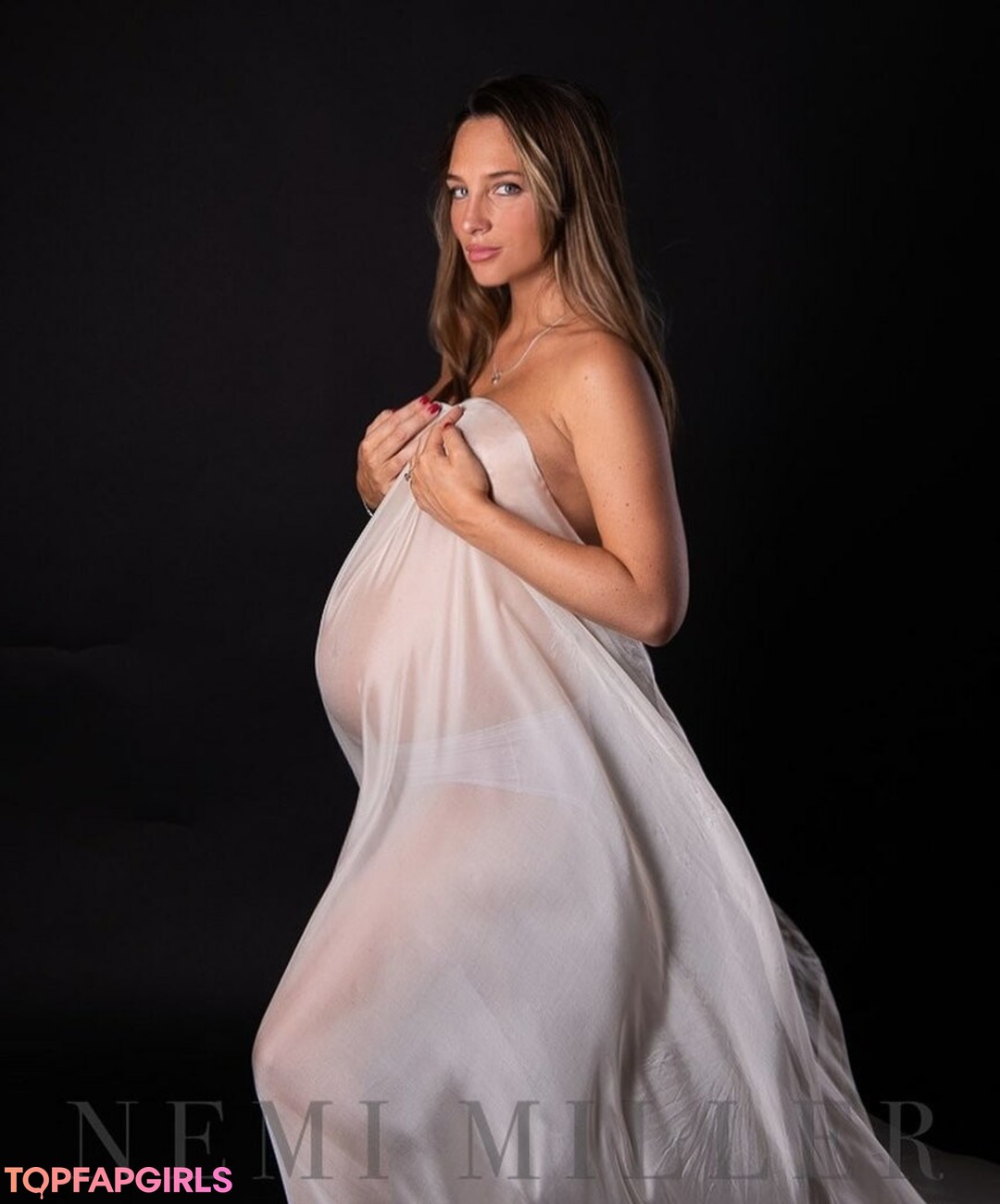 Foto desnuda filtrada de OnlyFans de Maeva Dascanio #26 Foto desnuda filtrada de OnlyFans de Maeva Dascanio #26