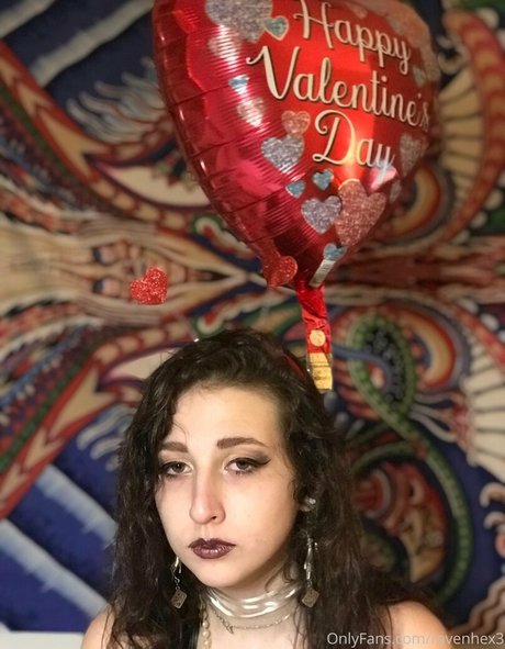 Foto desnuda filtrada de OnlyFans de Ravenhex3