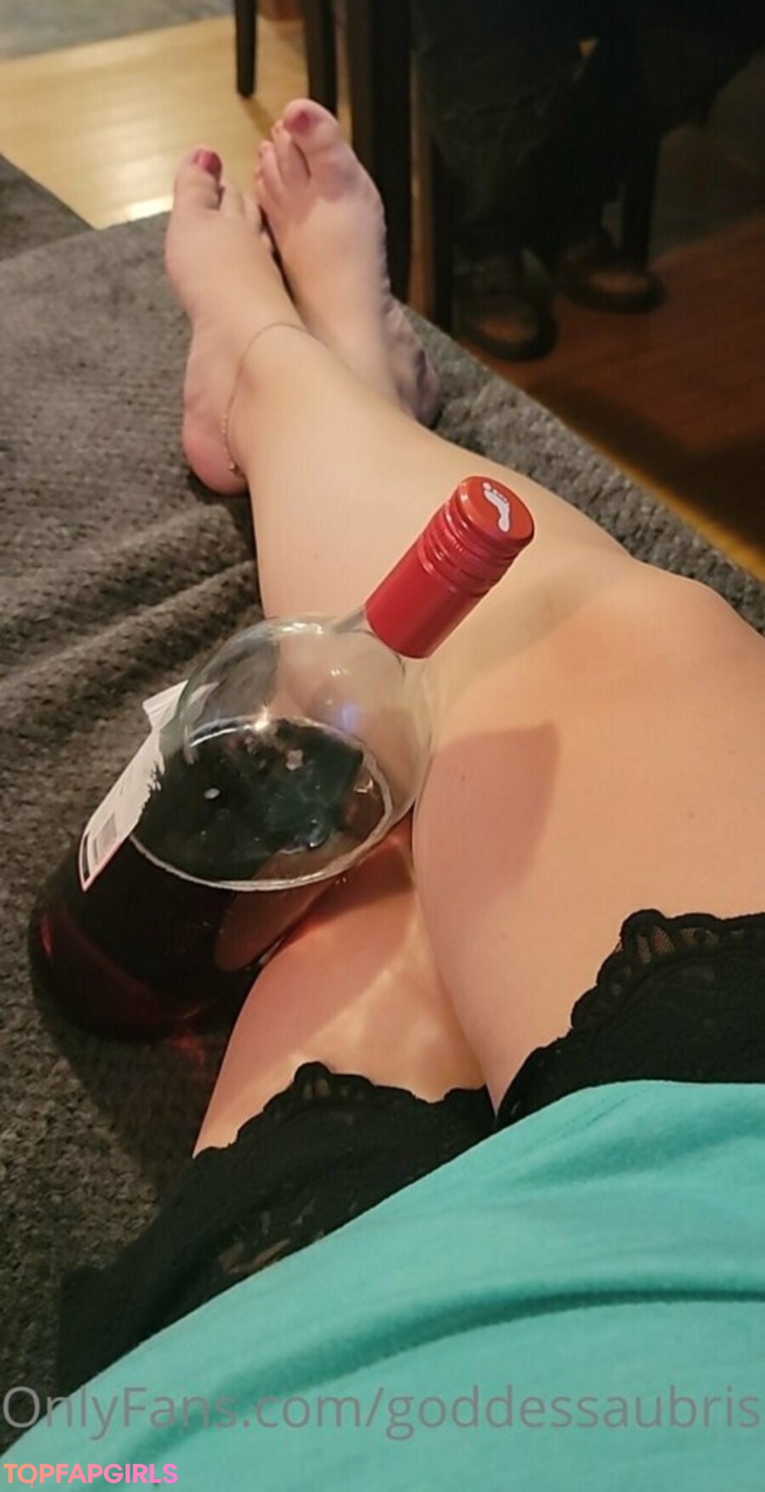 Foto desnuda filtrada de OnlyFans de Goddessaubrislav #5 Foto desnuda filtrada de OnlyFans de Goddessaubrislav #5