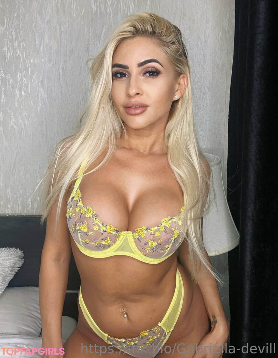 Foto desnuda filtrada de OnlyFans de Gabrielladeville #271 Foto desnuda filtrada de OnlyFans de Gabrielladeville #271