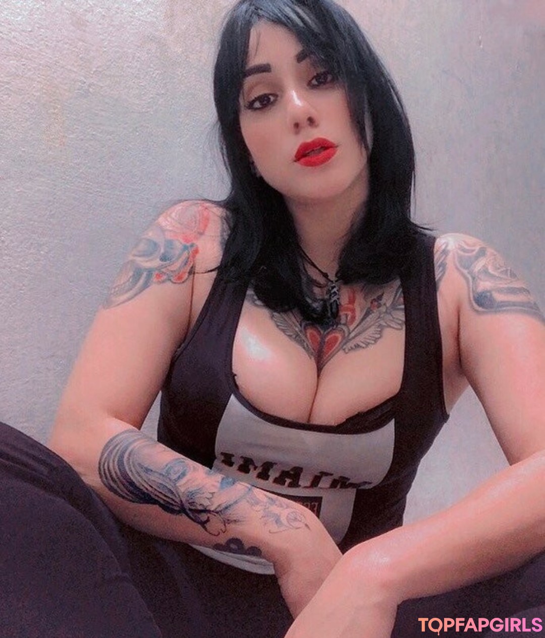 Foto desnuda filtrada de OnlyFans de Deborah Milano #15 Foto desnuda filtrada de OnlyFans de Deborah Milano #15