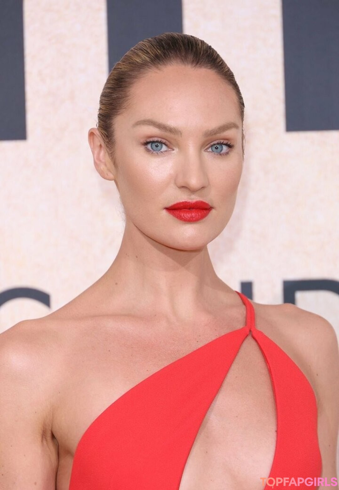 Foto desnuda filtrada de OnlyFans de Candice Swanepoel #287 Foto desnuda filtrada de OnlyFans de Candice Swanepoel #287