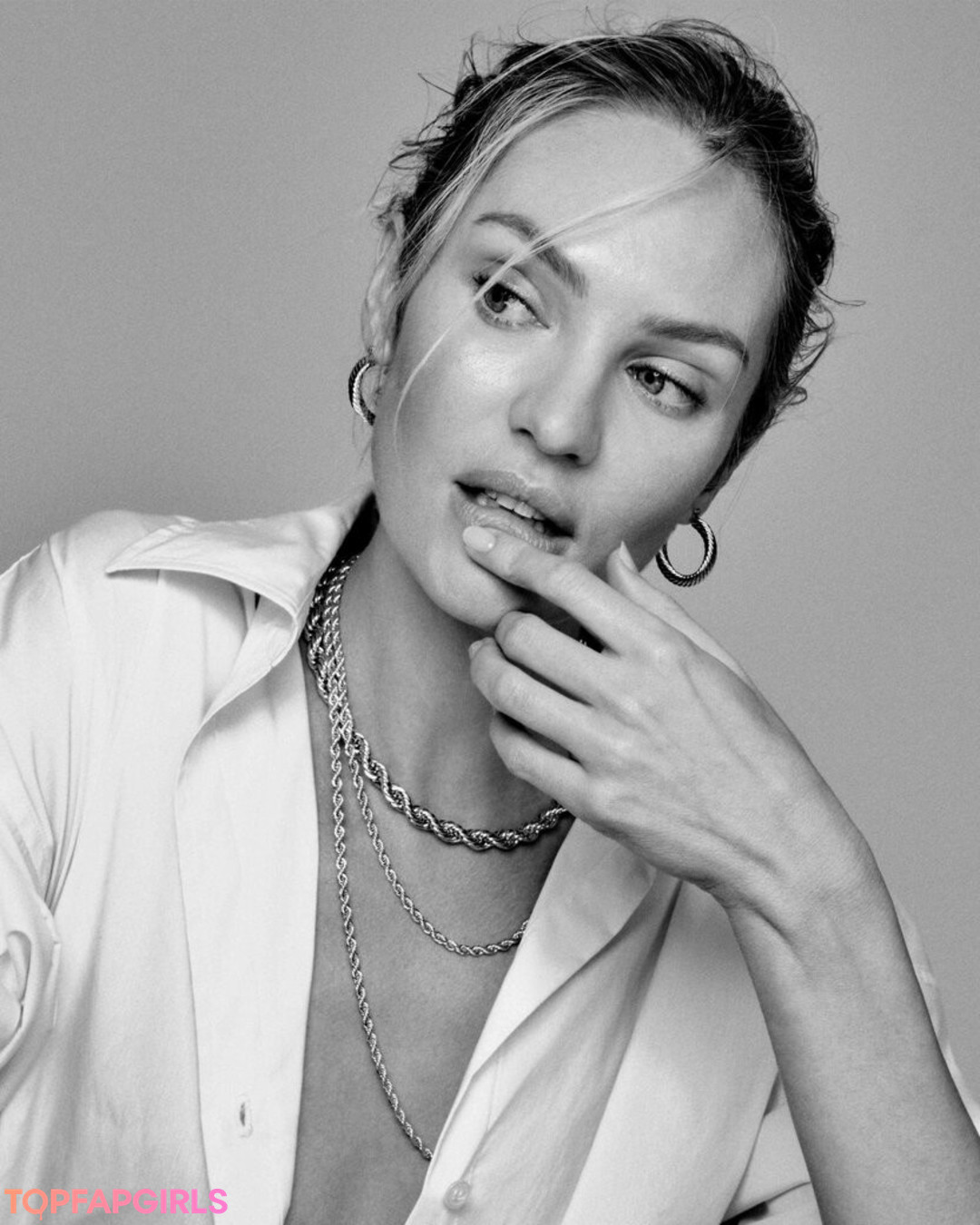 Foto desnuda filtrada de OnlyFans de Candice Swanepoel #439 Foto desnuda filtrada de OnlyFans de Candice Swanepoel #439