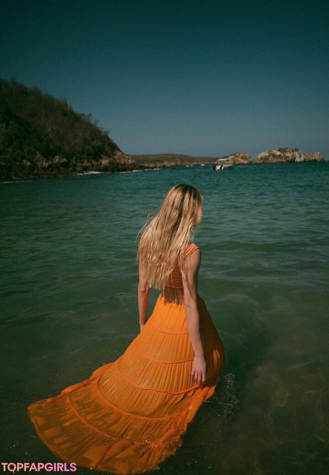 Foto desnuda filtrada de OnlyFans de Candice Swanepoel #525 Foto desnuda filtrada de OnlyFans de Candice Swanepoel #525
