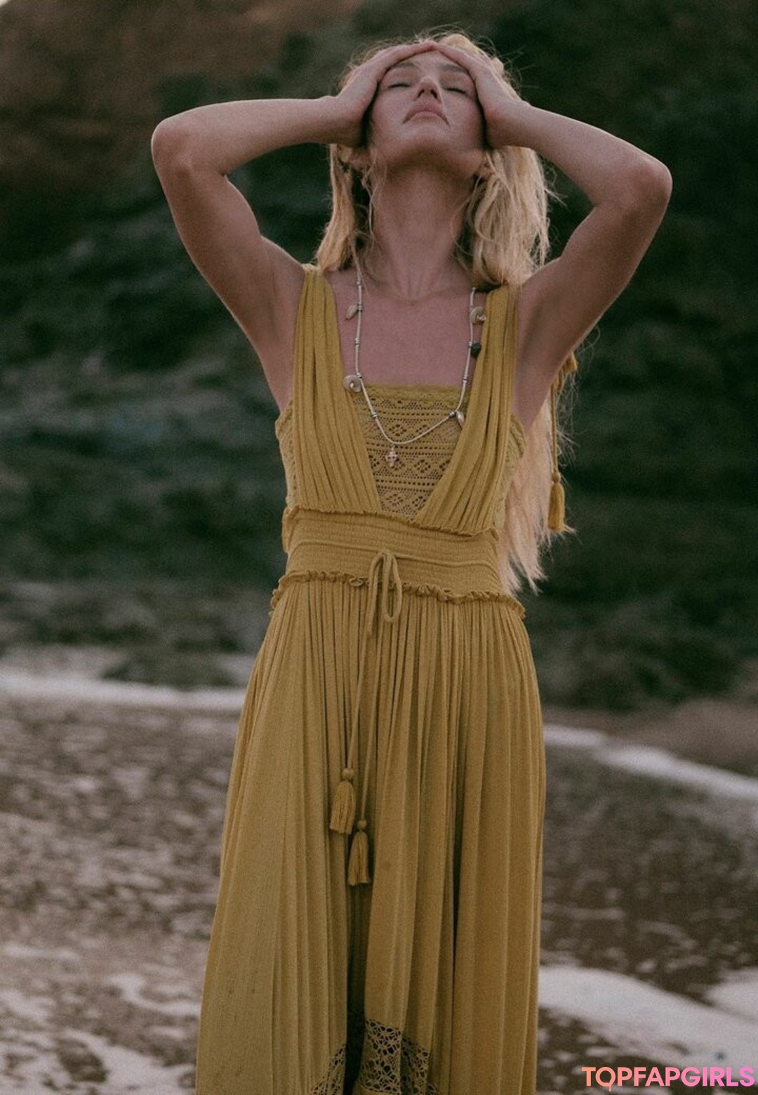 Foto desnuda filtrada de OnlyFans de Candice Swanepoel #526 Foto desnuda filtrada de OnlyFans de Candice Swanepoel #526