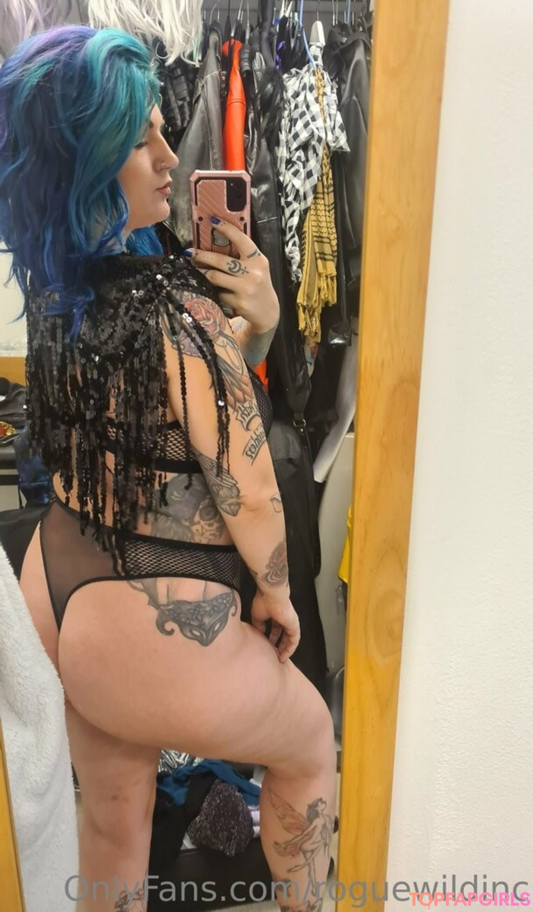 Foto desnuda filtrada de OnlyFans de Roguewildinc #24 Foto desnuda filtrada de OnlyFans de Roguewildinc #24