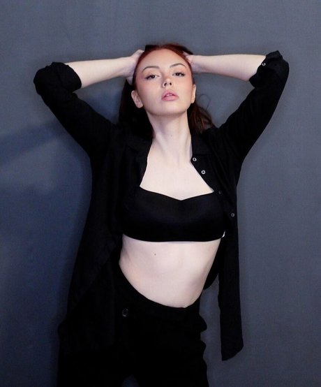 Foto desnuda filtrada de OnlyFans de Quantum Asmr
