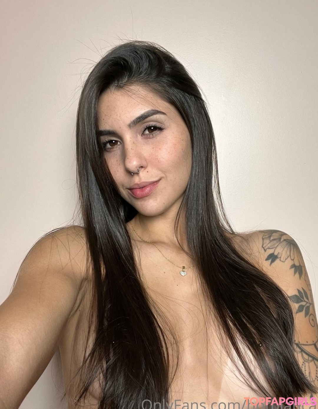 Foto desnuda filtrada de OnlyFans de Jeangreybianca #7 Foto desnuda filtrada de OnlyFans de Jeangreybianca #7