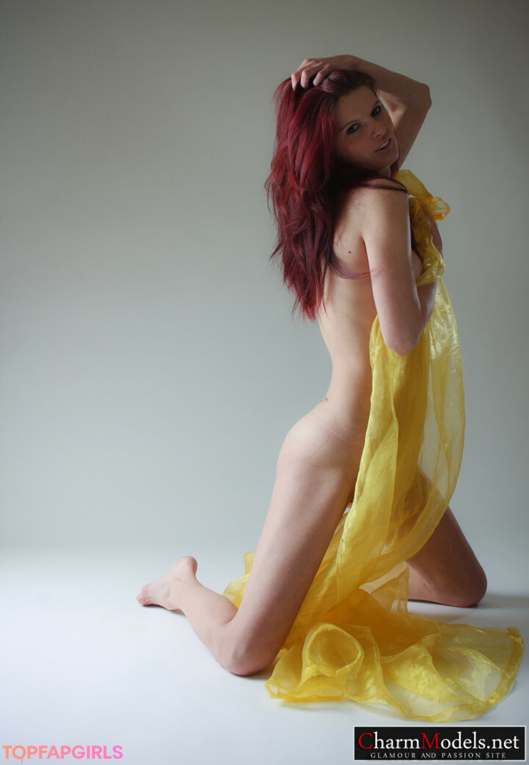 Foto desnuda filtrada de OnlyFans de Charmmodels #1025