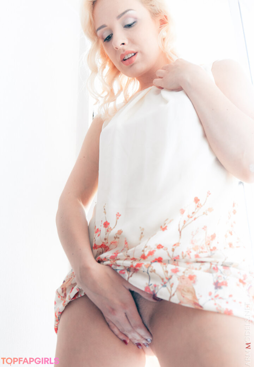 Foto desnuda filtrada de OnlyFans de Charmmodels #1928