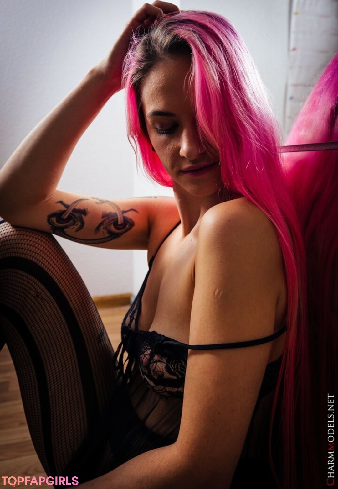 Foto desnuda filtrada de OnlyFans de Charmmodels #90 Foto desnuda filtrada de OnlyFans de Charmmodels #90