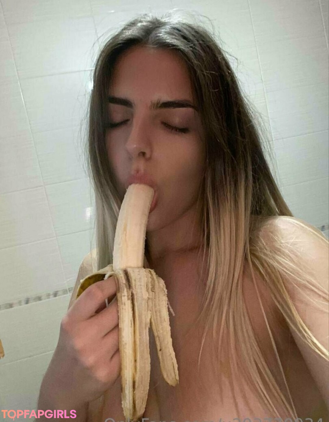 Foto desnuda filtrada de OnlyFans de Lunaamoramor #18 Foto desnuda filtrada de OnlyFans de Lunaamoramor #18