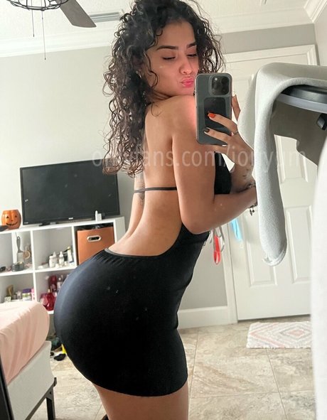 Foto desnuda filtrada de OnlyFans de Joriyum