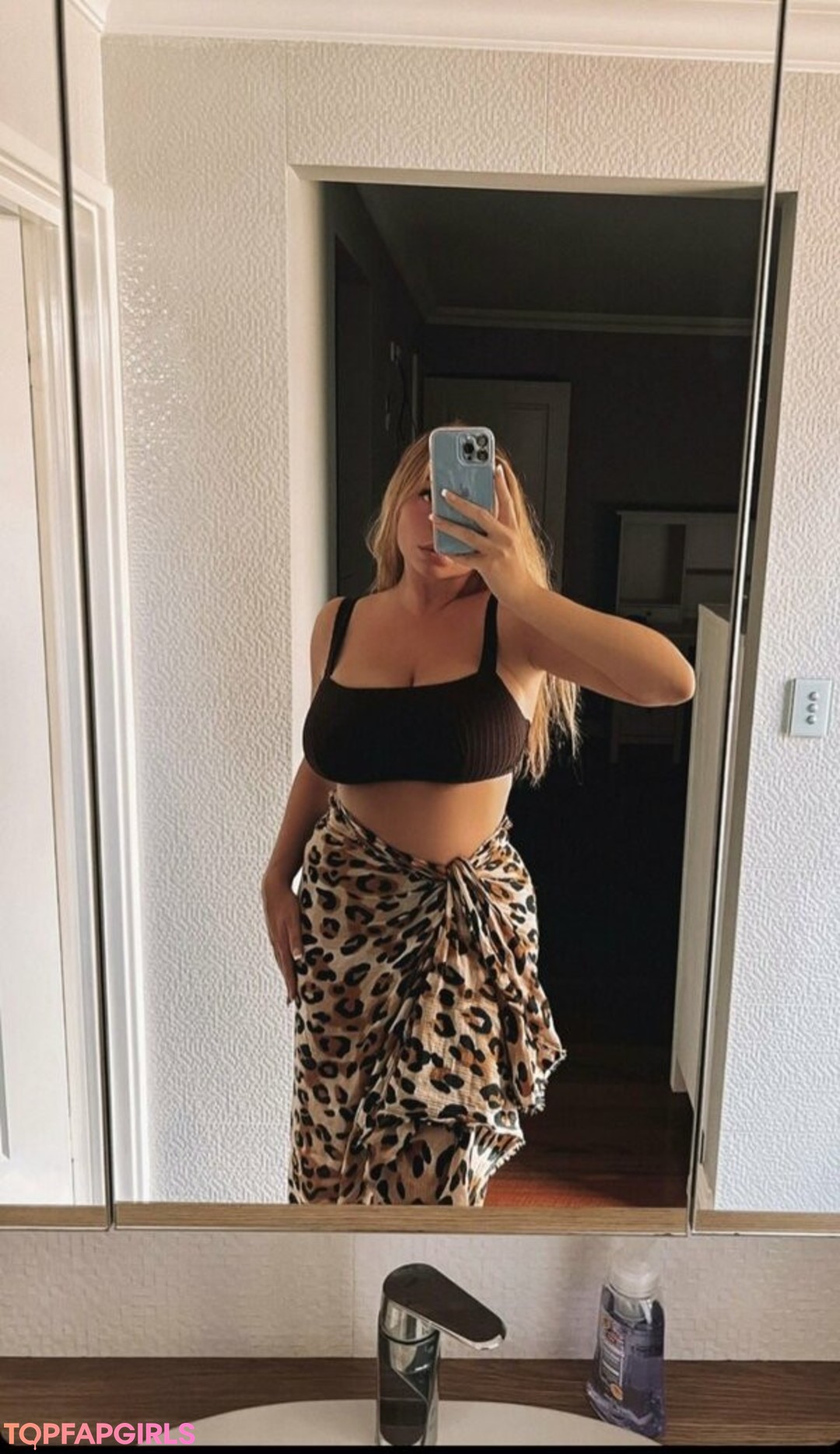 Foto desnuda filtrada de OnlyFans de Madison Mclachlan #117 Foto desnuda filtrada de OnlyFans de Madison Mclachlan #117