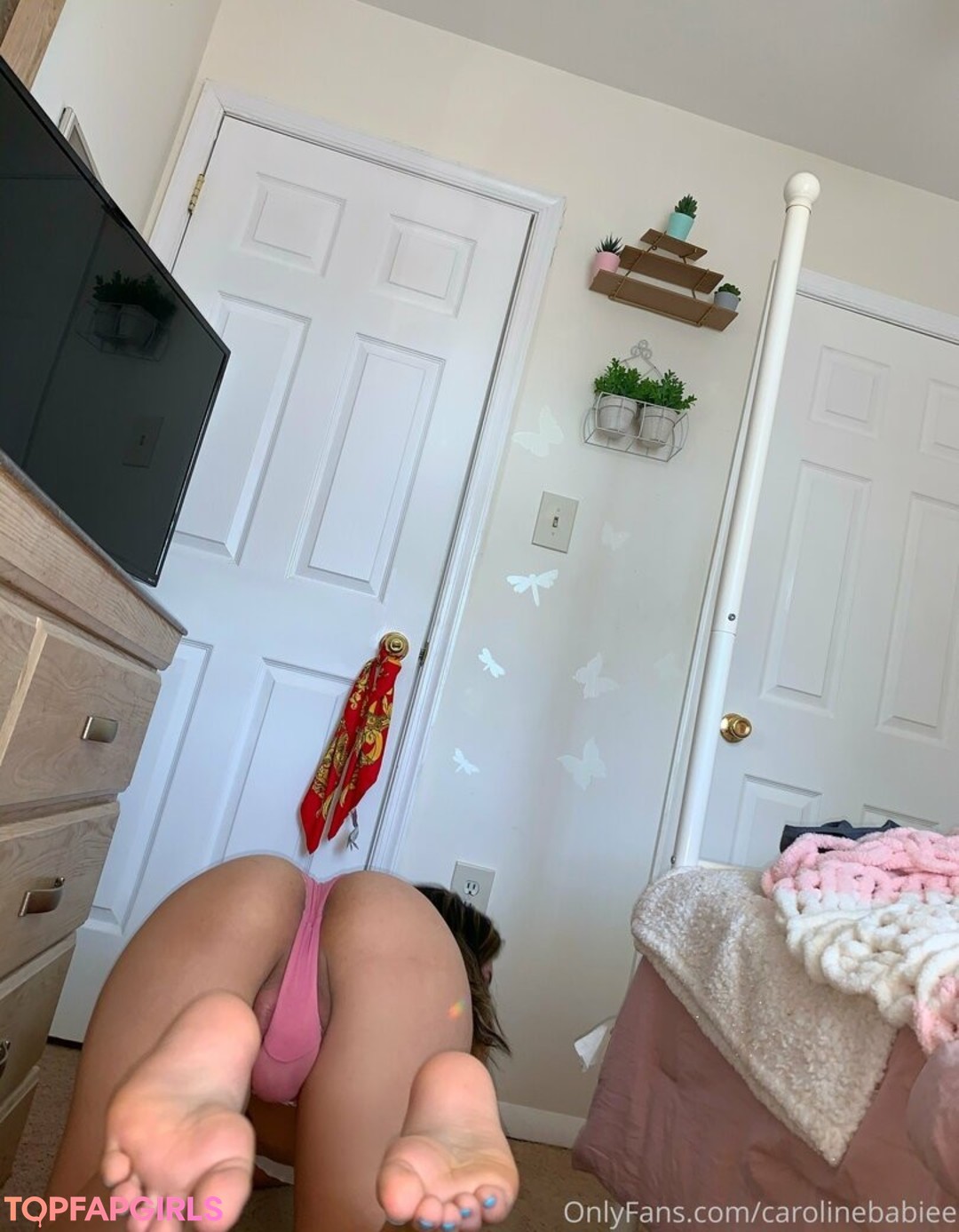 Foto desnuda filtrada de OnlyFans de Carolinebabiee #59 Foto desnuda filtrada de OnlyFans de Carolinebabiee #59