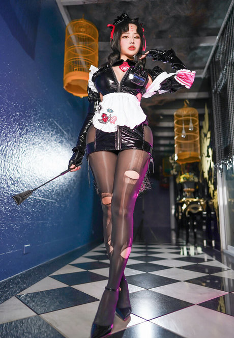 Kaya Huang