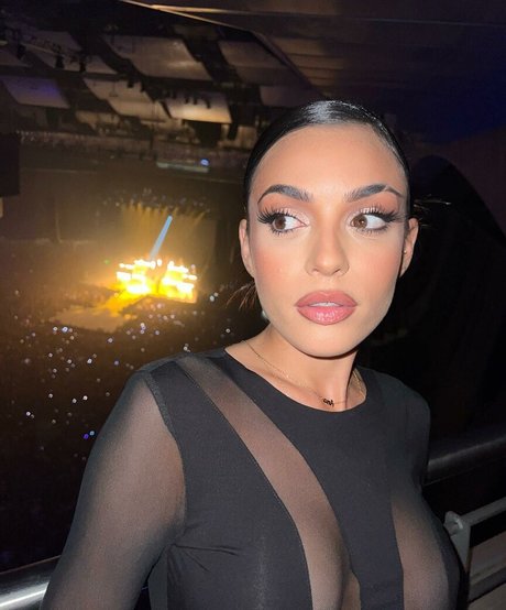 Anabel Hernandez