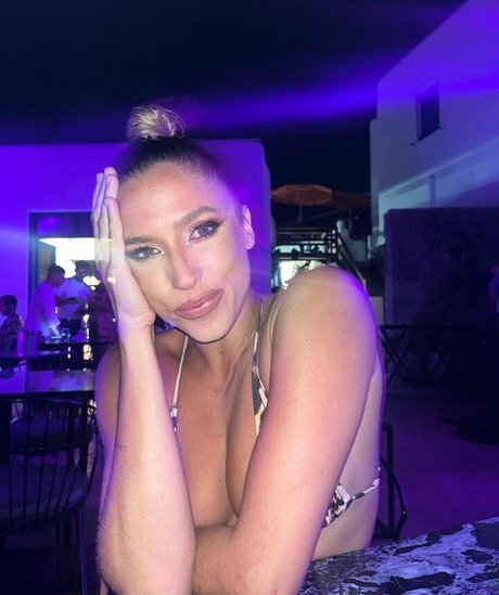 Carlotad26