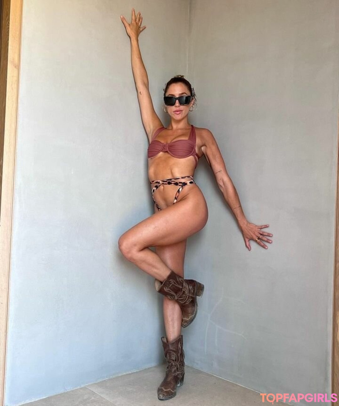 Foto desnuda filtrada de OnlyFans de Carlotad26 #112 Foto desnuda filtrada de OnlyFans de Carlotad26 #112