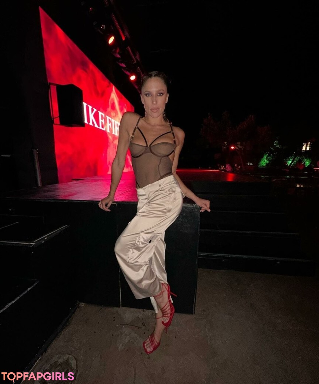 Foto desnuda filtrada de OnlyFans de Carlotad26 #222 Foto desnuda filtrada de OnlyFans de Carlotad26 #222